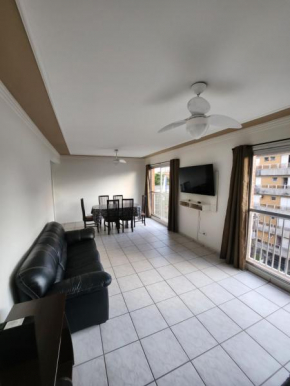 Apartamento espaçoso na Enseada